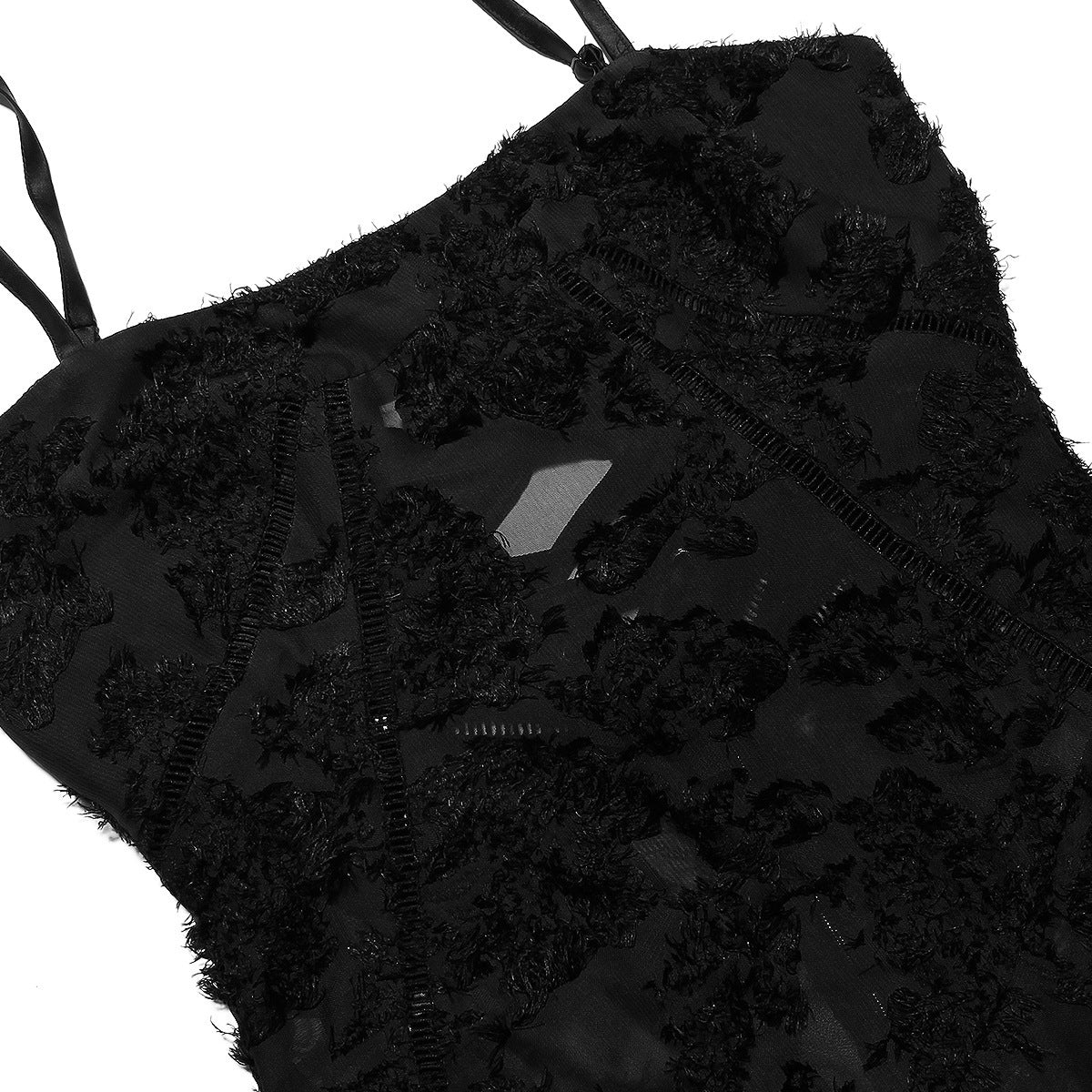 Elysia™ – Robe Longue en Dentelle à Bretelles & Col Dégagé – Image 7