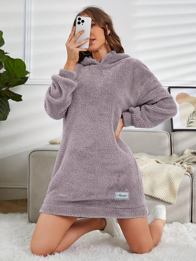 Sweat à capuche élégant pour femmes avec une coupe chaude – Image 5