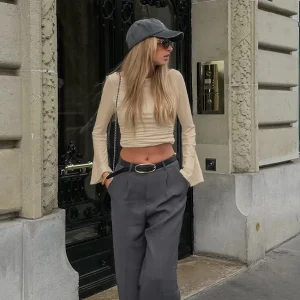 ALYA™ | Haut Froncé Manches Évasées