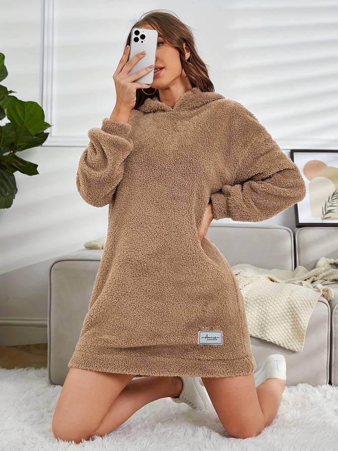 Sweat à capuche élégant pour femmes avec une coupe chaude – Image 6