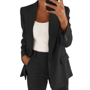 Blazer Femme Noir Élégant en Laine pour Bureau