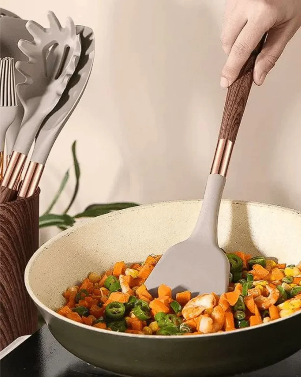 Set d'ustensiles de cuisine - Cuivra - Outils de cuisine antiadhésifs - Poignée en bois – Image 4