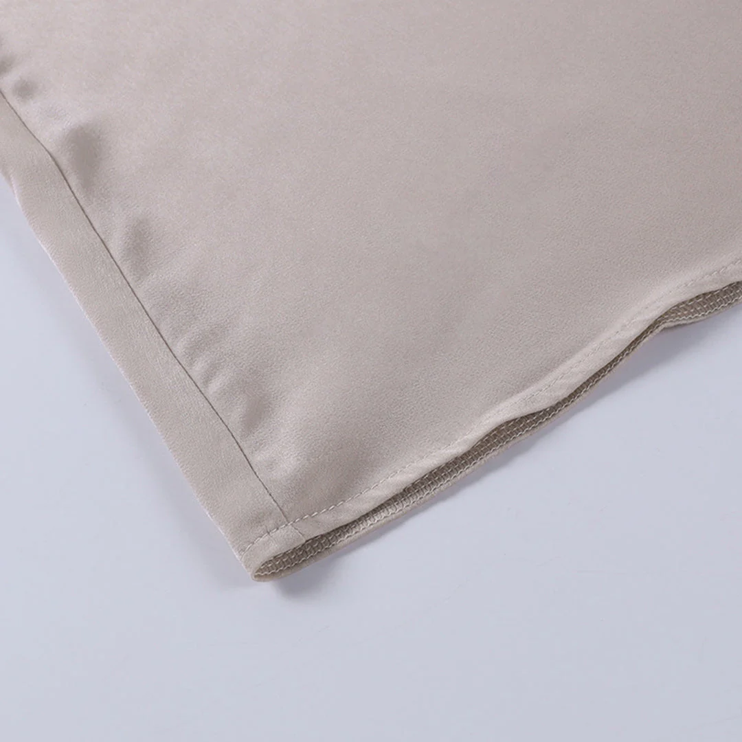 Maxi-robe en satin avec bretelles spaghetti | Sensuelle et élégante | Style féminin – Image 9