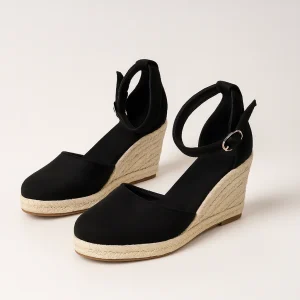 Elara - Sandales plates à lanières pour femmes