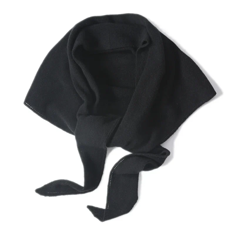 Elégante écharpe triangulaire 100% laine - Chaude et élégante pour l'automne et l'hiver – Image 3