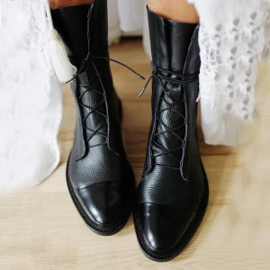 Bottines en cuir à lacets pour femmes