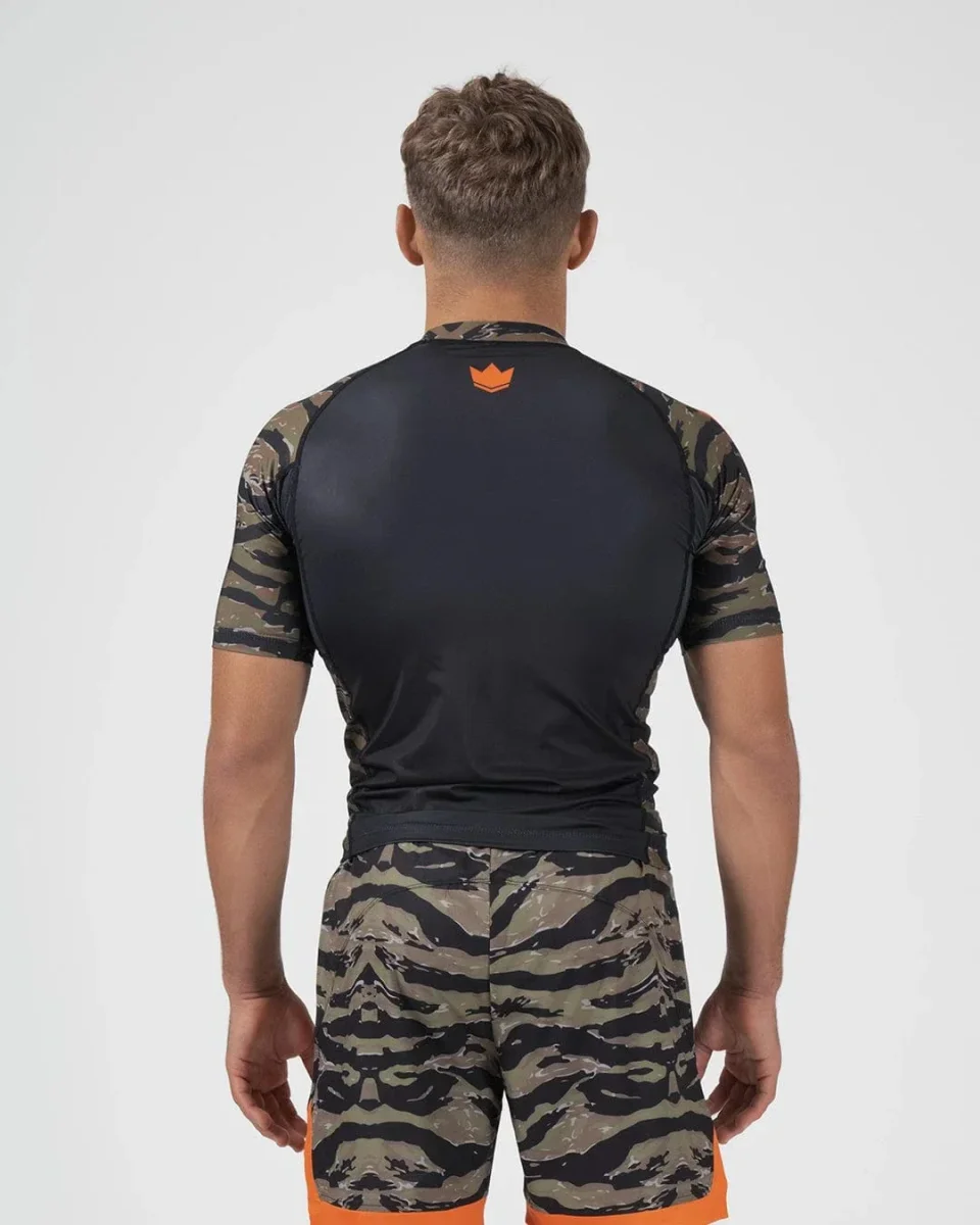 Always Hunting Rashguard – Image 9