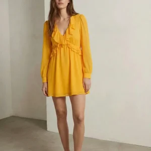 Mini Robe Courte Jaune à Volants - Élégance et Confort Pour Chaque Occasion