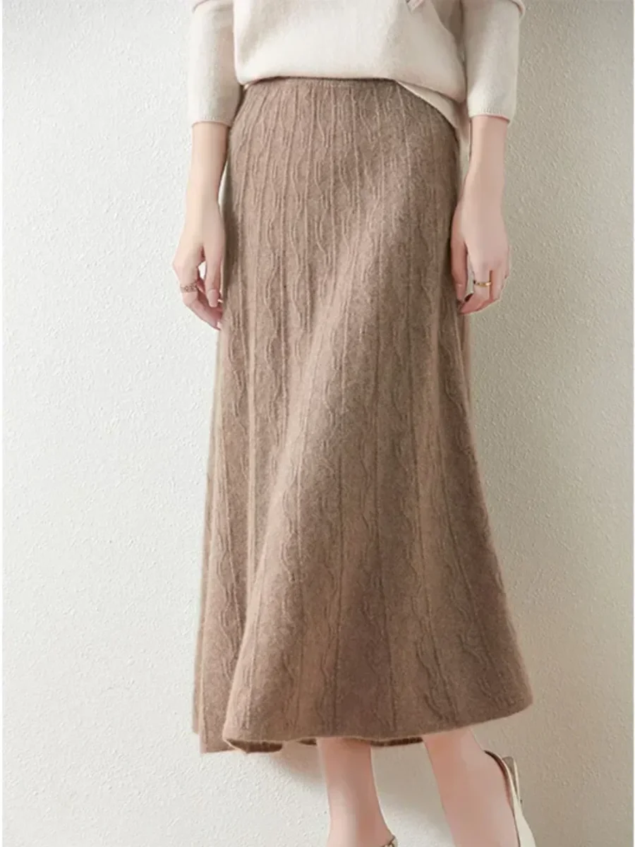 Jupe midi trapèze en laine mérinos – Tricot doux, chaud et élégant