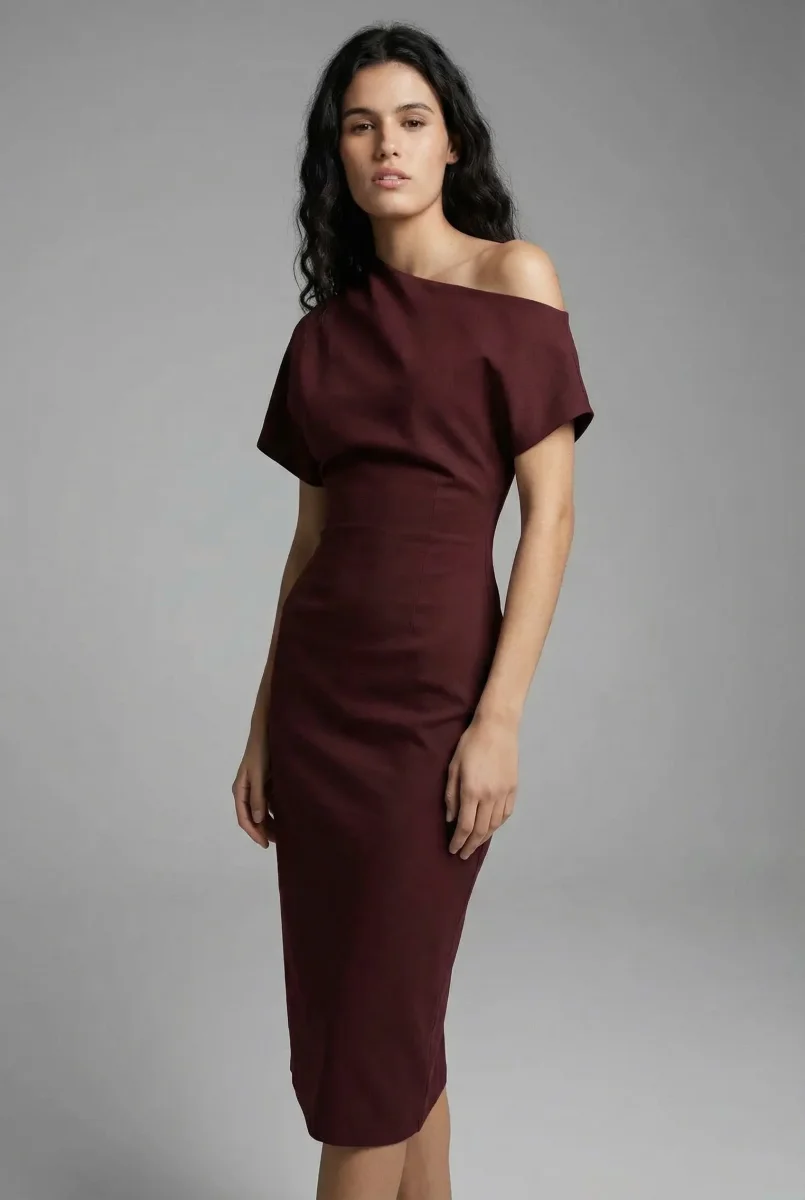 Robe Asymétrique Chic Bordeaux – Image 2