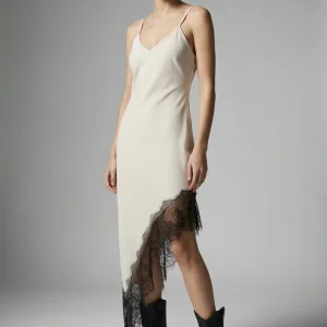 Robe asymétrique dentelle Bretelles fines Tissu extensible