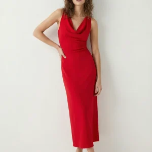 Robe longue rouge dos nu croisé