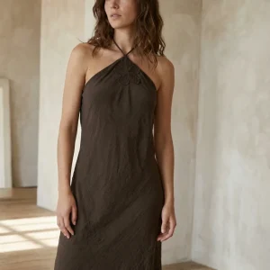 Robe midi halter fluide en viscose