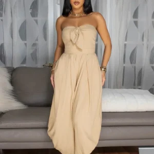 Combinaison Élégante Sans Manches