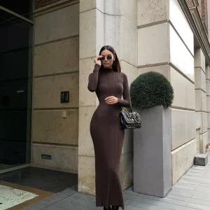 LUMINA™ | Robe Longue Maille Côtes & Col Roulé