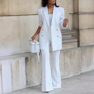 Blazer élégant avec fermeture à boutons et pantalon évasé pour femmes - Ensemble deux pièces pour toutes les saisons