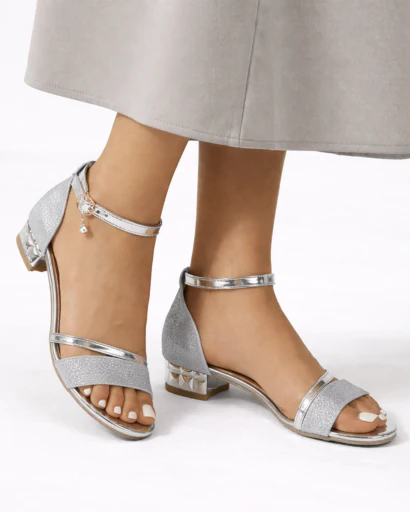 Sandales Femme à Talon Bloc avec Bride Cheville Métallisée et Bride Avant Texturée – Image 6