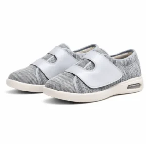 Baskets à scratch – empiècement lisse et semelle épaisse avec fenêtre latérale