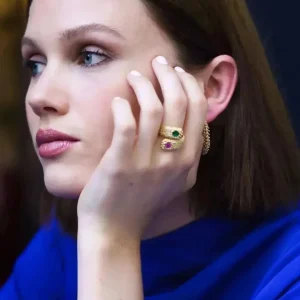 Bague Serpent Élégante en Or Avec Pierres Précieuses - Bijou Unique Sapiato