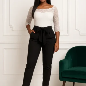 ✨ Combi-pantalon en dentelle – Élégance chic et moderne