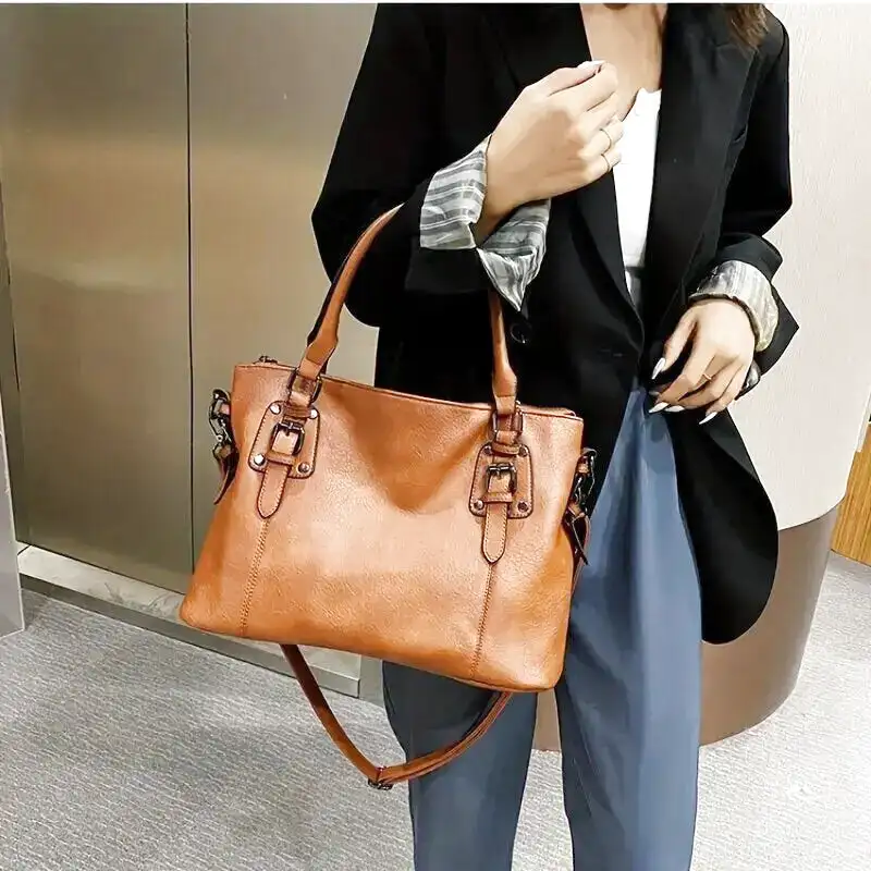 ERATO - Sac à main vintage en cuir souple de grande capacité avec bandoulière – Image 8