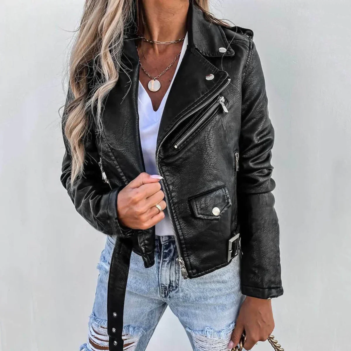 Veste en cuir élégante pour femme, doublée et zippée | Veste de motard luxueuse en noir ou rouge – Image 4