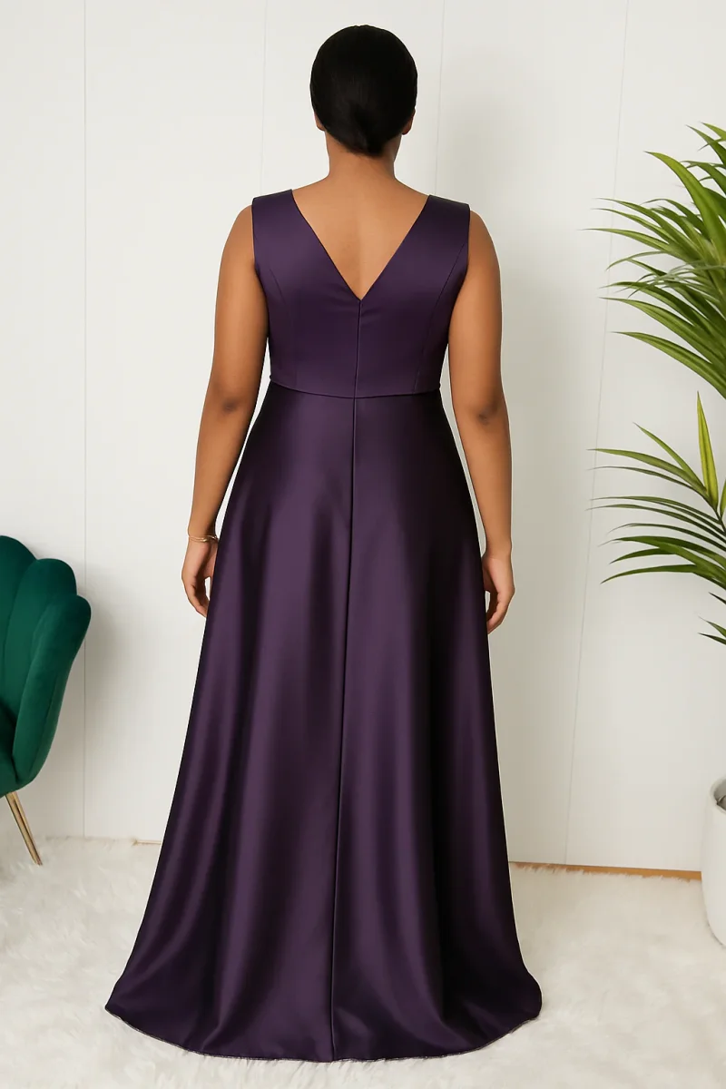 Hafsoit Mode – Robe de soirée longue violette satinée avec ceinture argentée – Élégance et modernité – Image 5