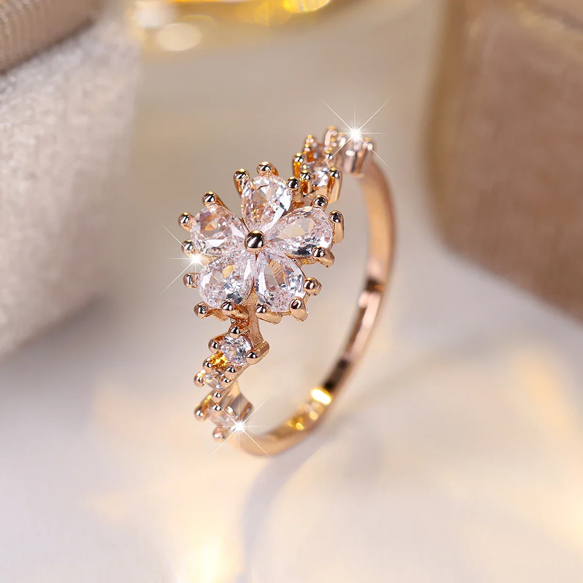 Bague en Cristal Daisy – Image 2