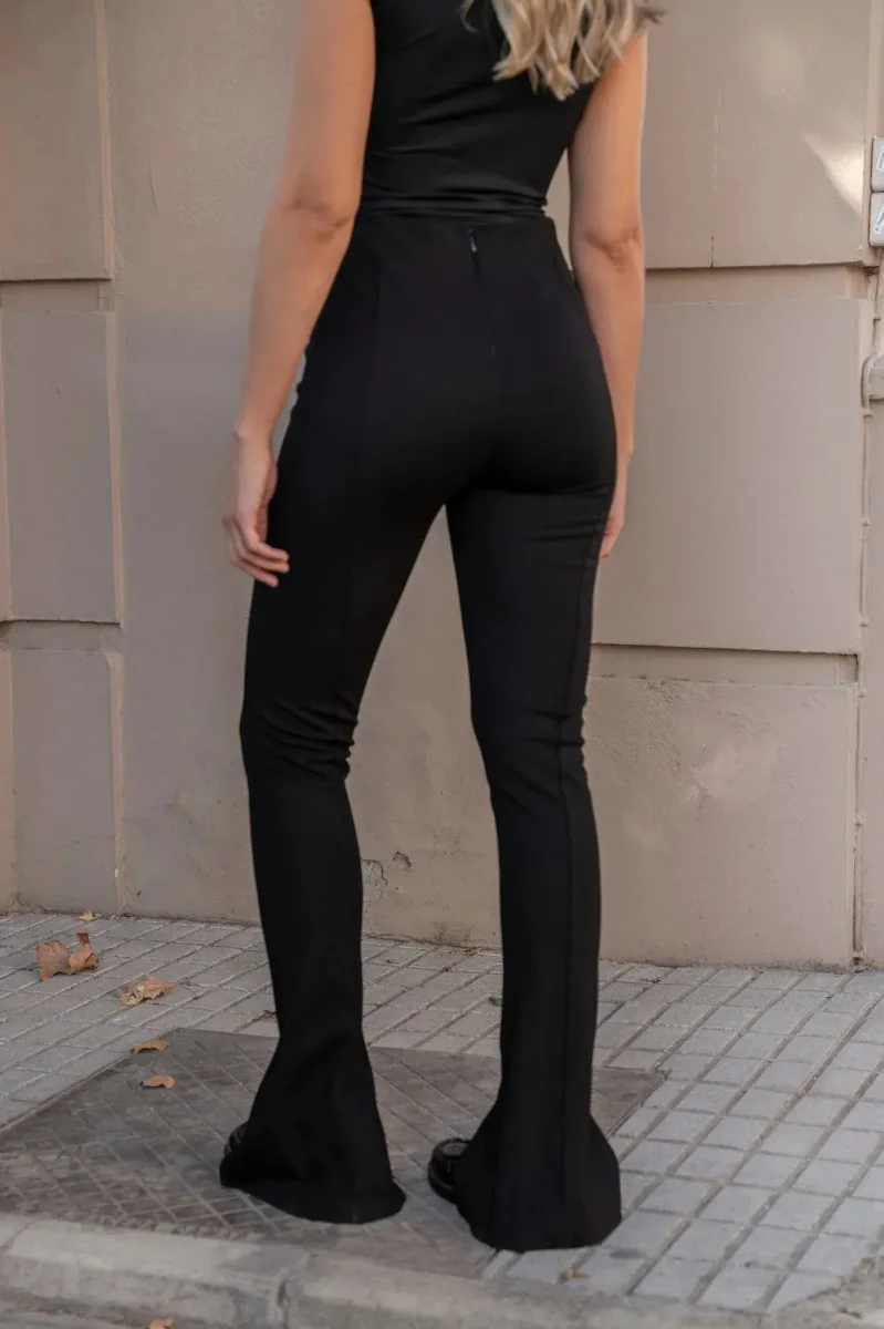 Leggings Évasé Noir À Fentes – Image 3