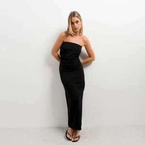 Robe Bustier Noire Midi Élégante Sans Bretelles, Chic Pour Soirée Avec Drapé Subtil