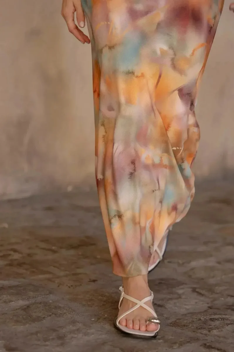 Robe Satin Longue Imprimée Aquarelle Multicolore – Image 6