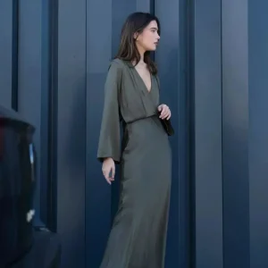 Robe Longue Verte Sauge Fluide