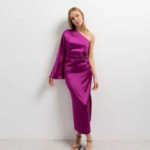 Robe asymétrique satinée fuchsia