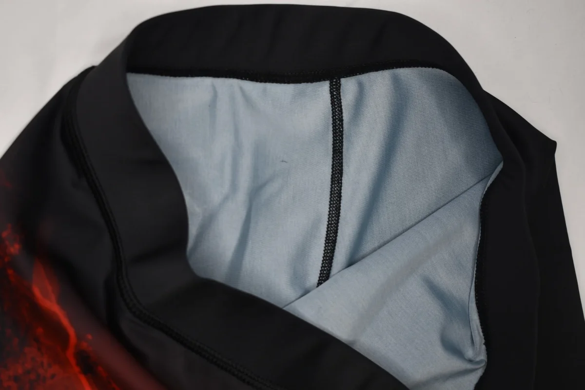 Shorts de Compression - Noir et rouge – Image 7